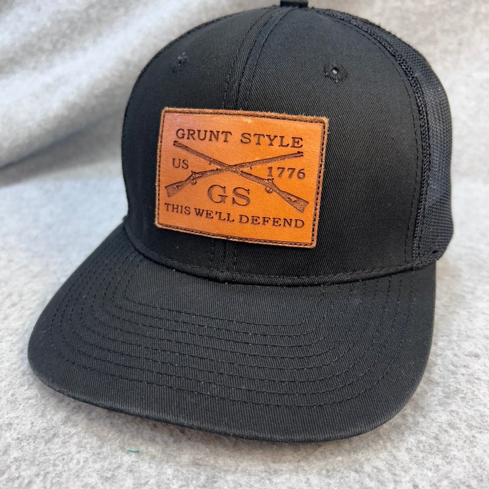 Grunt Style Leather Patch Logo Mens Black Trucker Hat Snapback OSFM